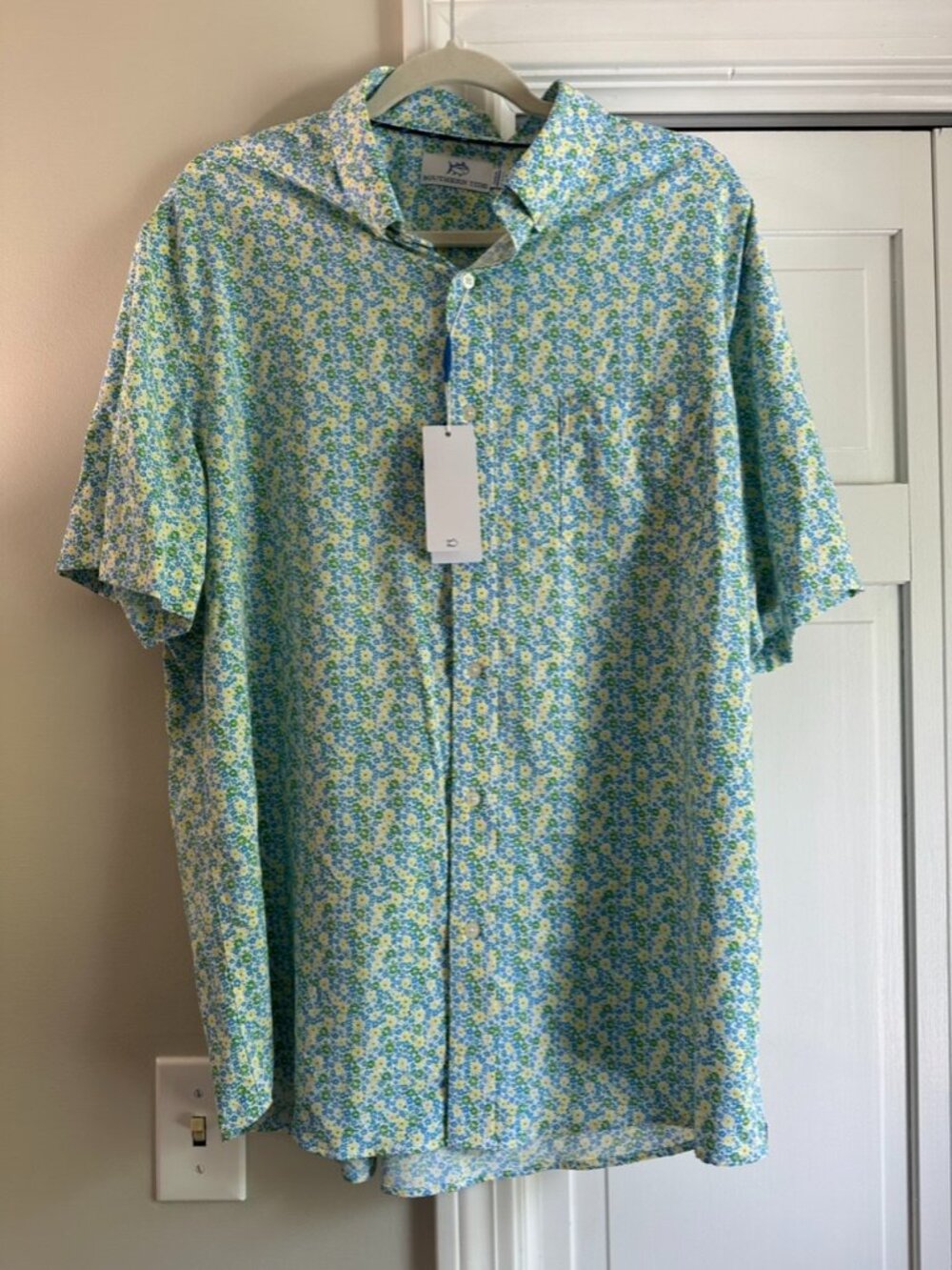 NWT Southern Tide Petal Party Short Sleeve Sport Shirt